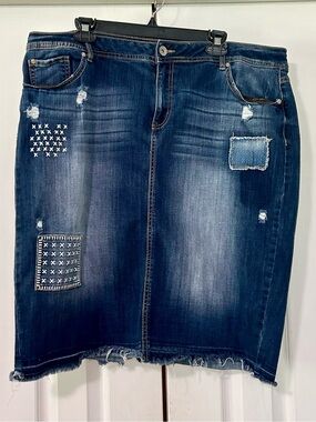Est 1846 jean skirt Dark Blue Distressed Denim - Women size 18w